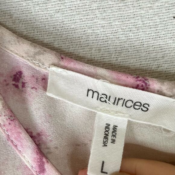 Maurices Top Women’s Pink White Tie Dye Marbled Short Tab Sleeve Zipper Blouse L - Picture 10 of 11